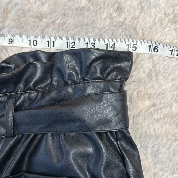 WhoWhatWhere | Faux Leather High Rise Paper Bag Waist Cropped Trousers, Size 8 - Picture 7 of 11